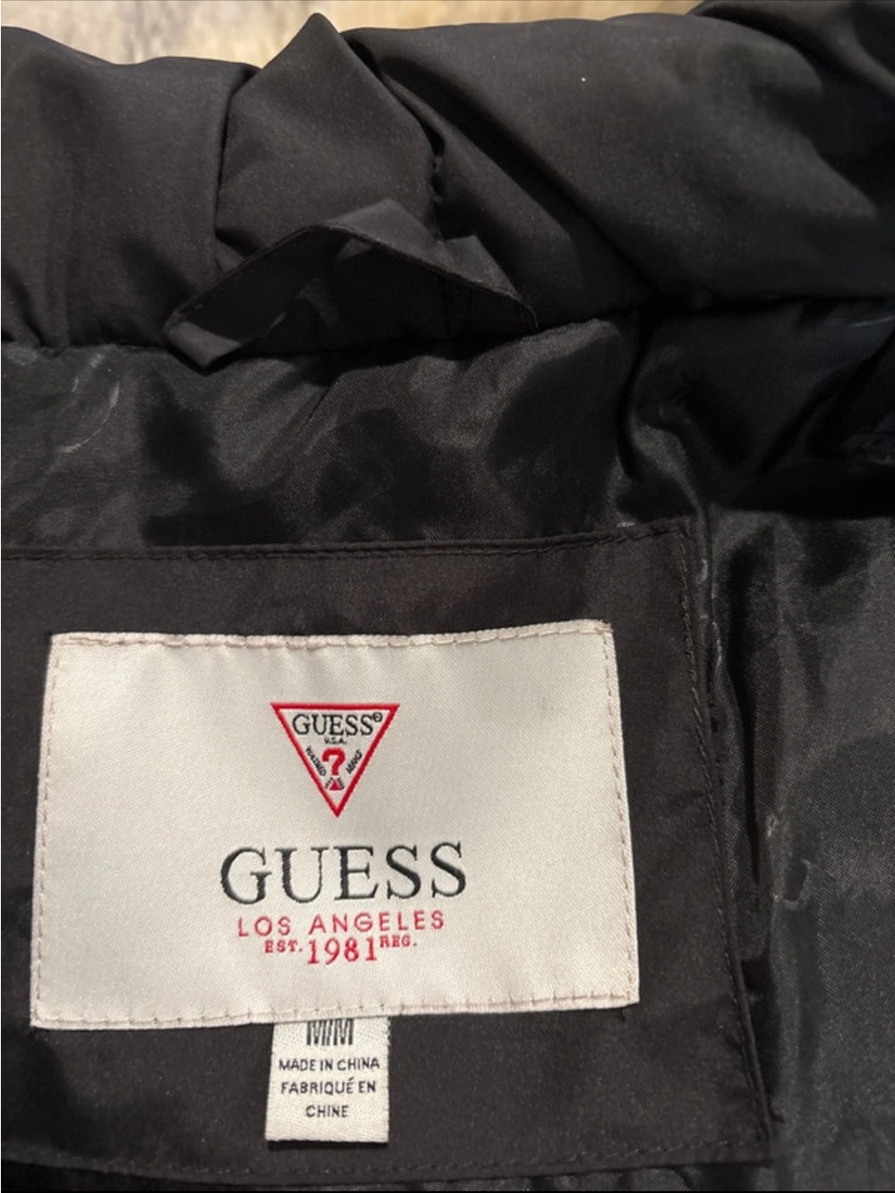 Guess Black Hooded Sleeveless Puffer Vest with Faux-Fur Trim - Picture 7 of 7